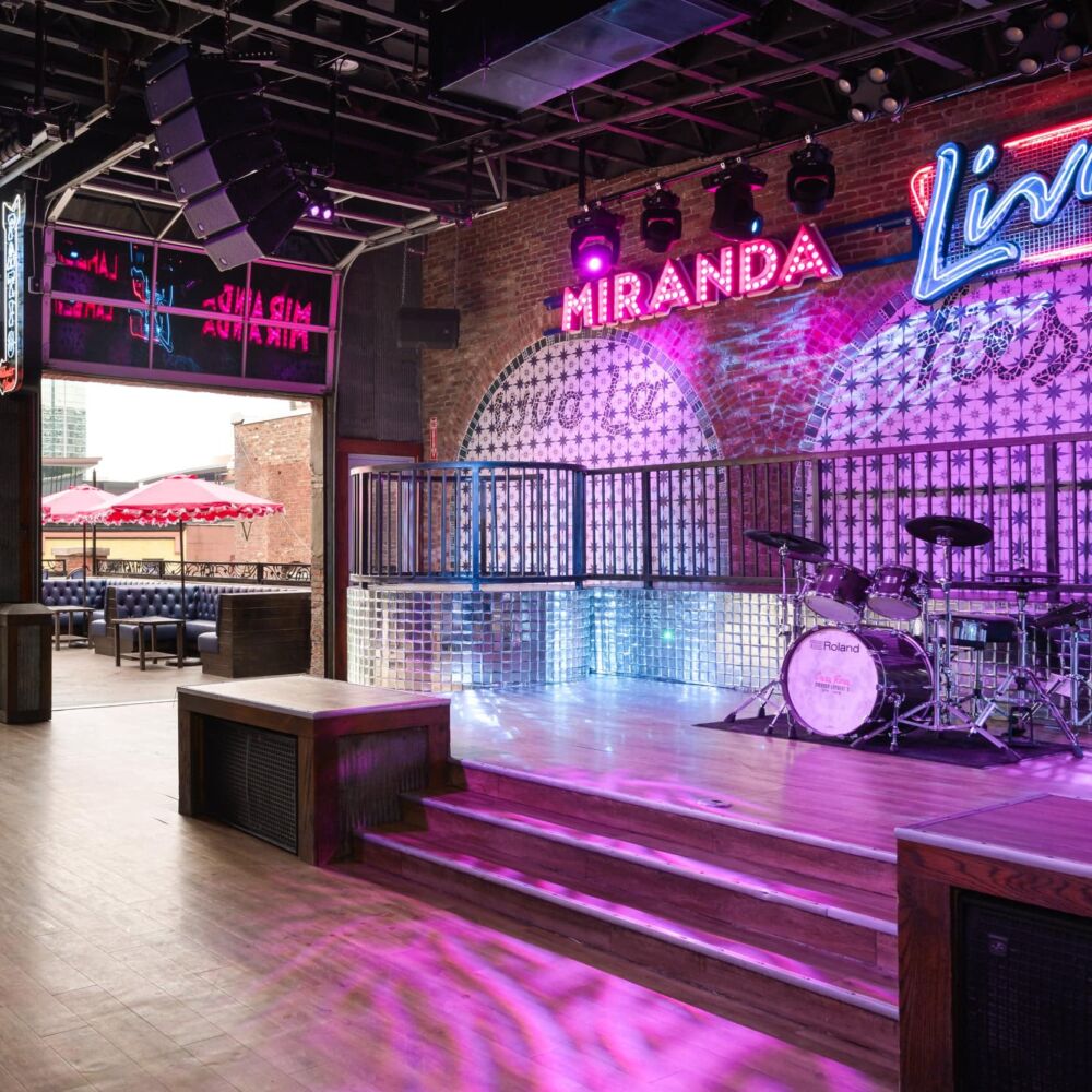 Casa Rosa Restaurant Stage